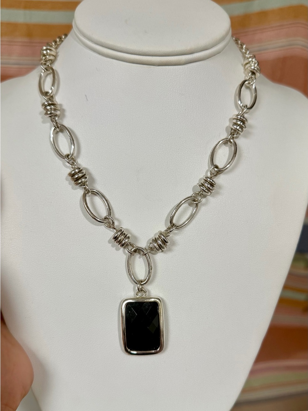 Silver Link Necklace with Black Pendant-18”